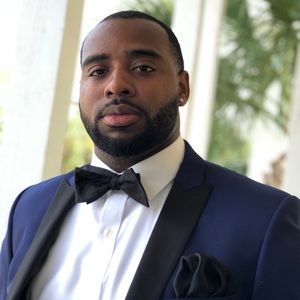 Meet your Posher, Cornelius